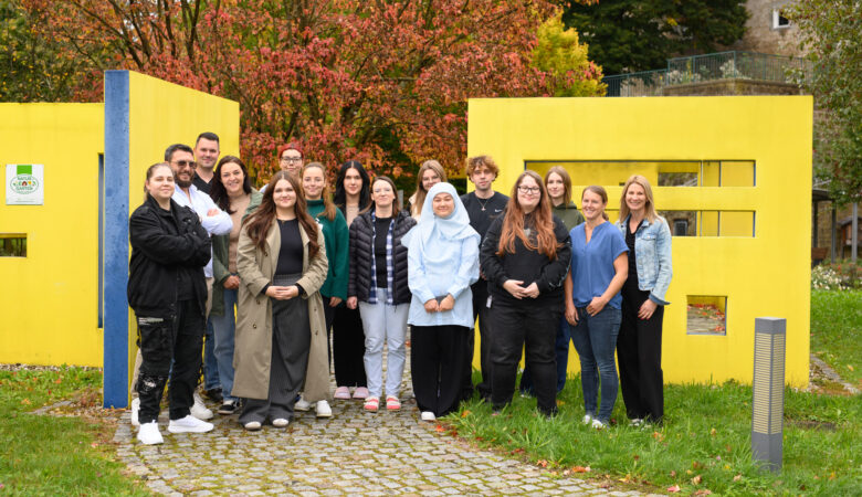 Gruppenbild des OTA-Jahrgangs 2025